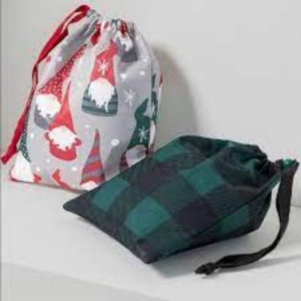 Timeless Memory Pouch Gnome for the Holidays